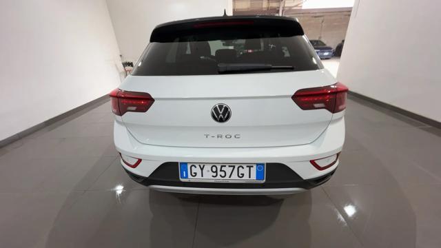 VOLKSWAGEN T-Roc usata, con Alzacristalli elettrici