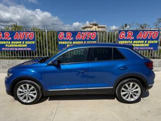 VOLKSWAGEN T-Roc usata, con Autoradio
