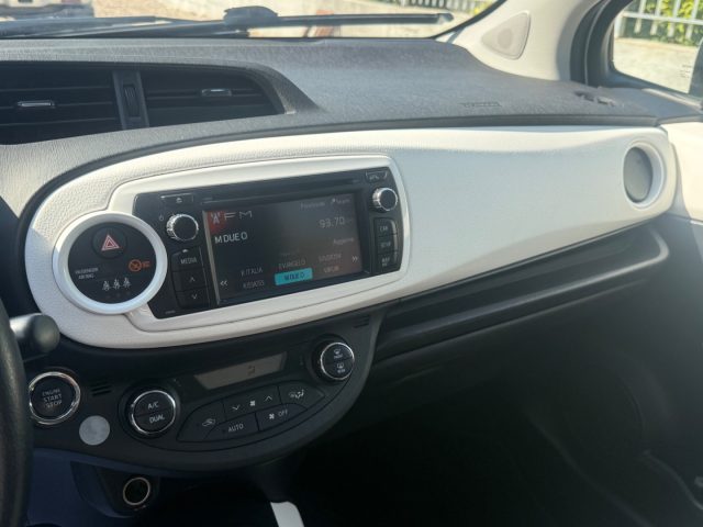 TOYOTA Yaris usata 20