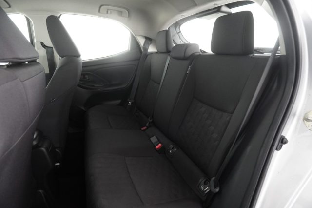 TOYOTA Yaris usata 3