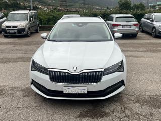 SKODA Superb 2.0 TDI EVO 200 CV SCR DSG Wagon 4x4 Executive