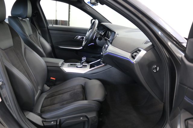 BMW 330 usata, con Autoradio digitale