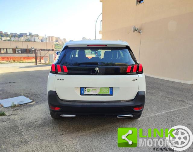 PEUGEOT 5008 usata, con Alzacristalli elettrici