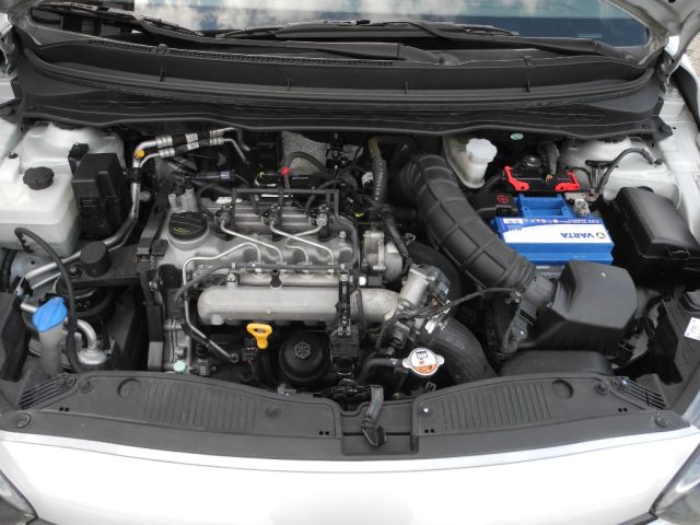 HYUNDAI i20 usata, con Servosterzo