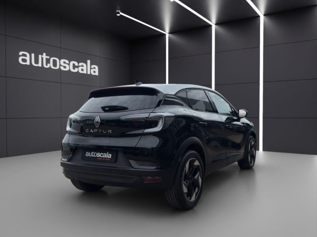 RENAULT Captur usata, con Autoradio
