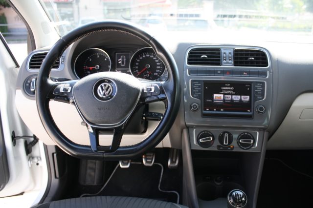 VOLKSWAGEN Polo usata, con Specchietti laterali elettrici
