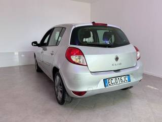 RENAULT Clio usata 9