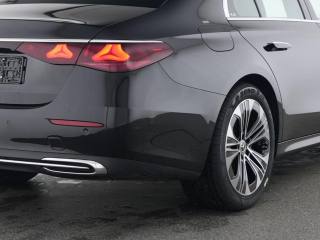 MERCEDES-BENZ E 220 usata, con Fendinebbia