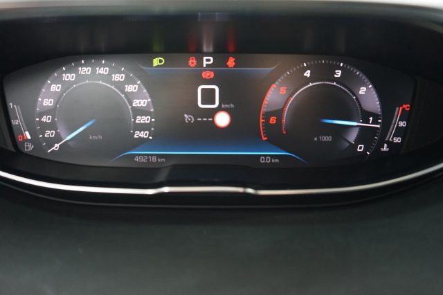 PEUGEOT 3008 usata, con Sistema di navigazione