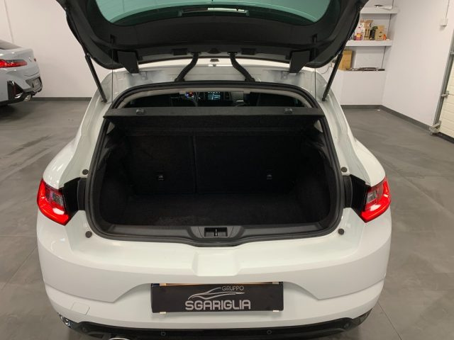 RENAULT Megane usata, con Touch screen