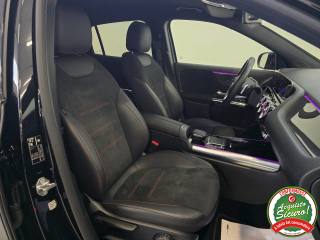 MERCEDES-BENZ GLA 200 usata, con Fari LED