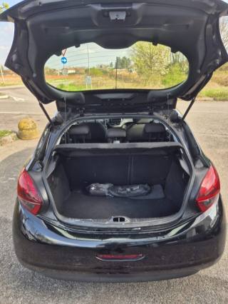 PEUGEOT 208 usata 12
