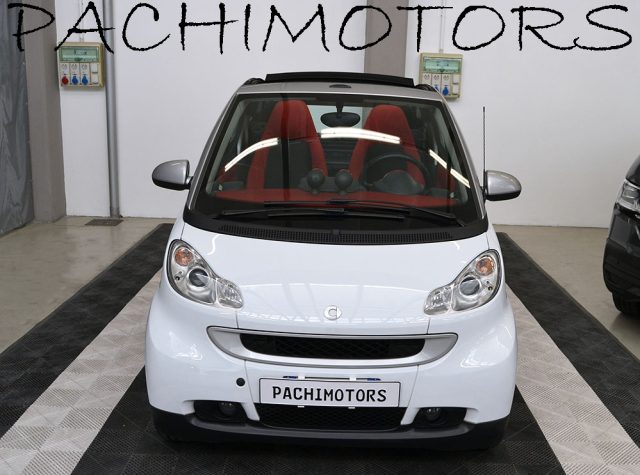 SMART ForTwo usata, con USB