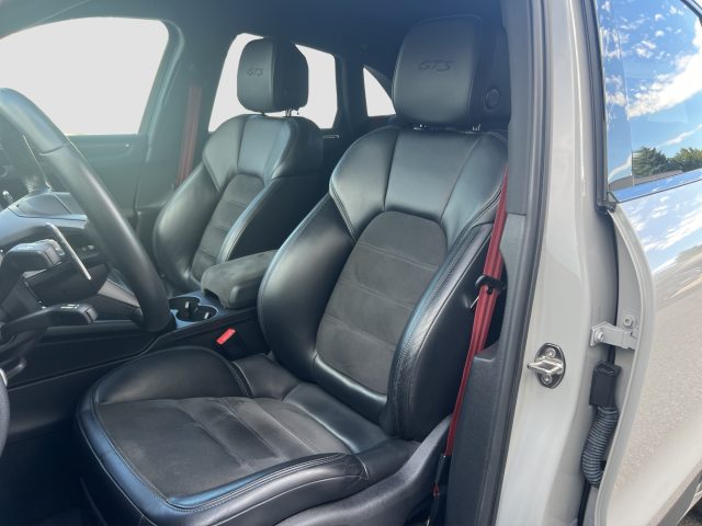 PORSCHE Macan usata 8