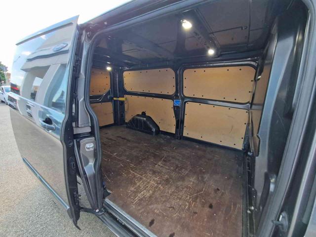 FORD Transit Custom usata, con Volante in pelle