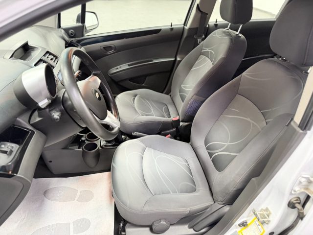CHEVROLET Spark usata, con USB