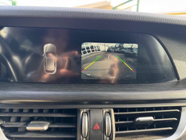 ALFA ROMEO Stelvio usata, con Fari Xenon