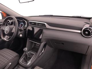 MG ZS usata, con Luci diurne