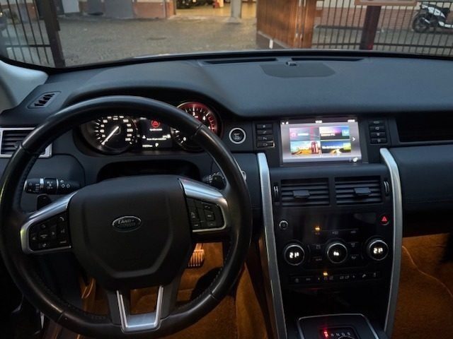 LAND ROVER Discovery Sport usata, con Chiusura centralizzata