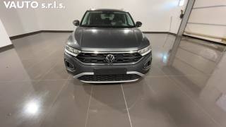 VOLKSWAGEN T-Roc usata, con Autoradio