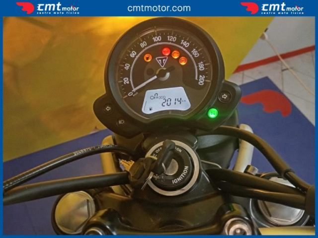 TRIUMPH Street Scrambler 900 usata 12