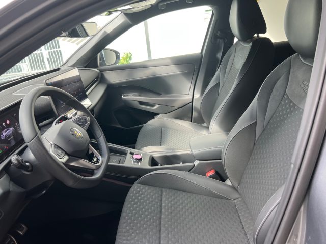 VOLKSWAGEN T-Roc usata, con Airbag posteriore