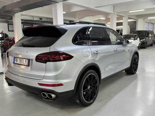 PORSCHE Cayenne usata, con Alzacristalli elettrici