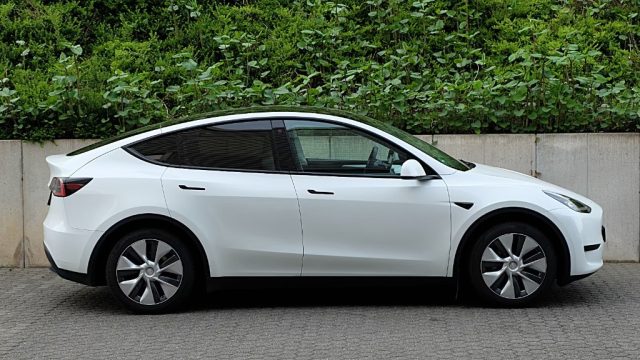 TESLA Model Y usata, con Airbag laterali