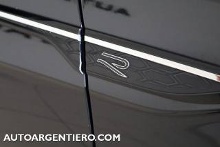 VOLKSWAGEN Taigo usata, con Luci diurne