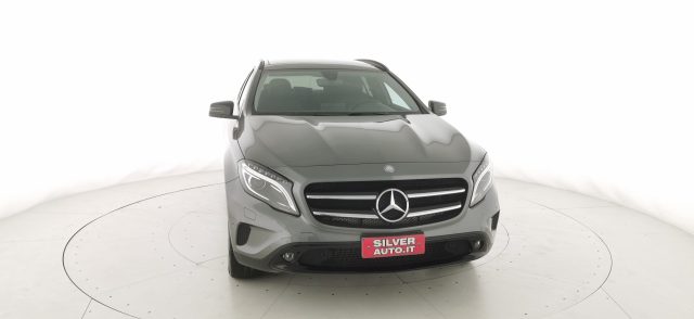 MERCEDES-BENZ GLA 200 usata, con Volante in pelle