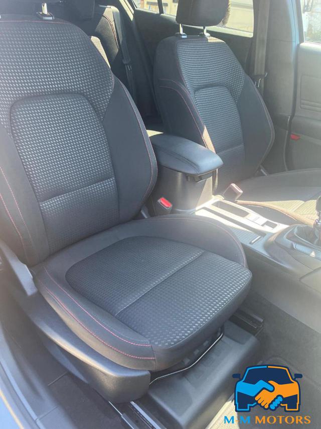 FORD Focus usata, con Sedile posteriore sdoppiato