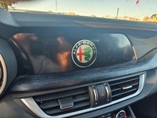 ALFA ROMEO Stelvio usata, con Controllo trazione