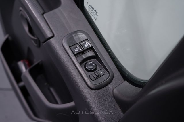 RENAULT Master usata, con Controllo trazione