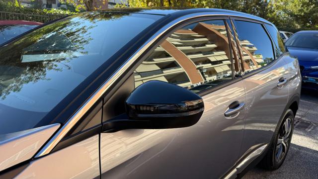 PEUGEOT 3008 usata, con Touch screen