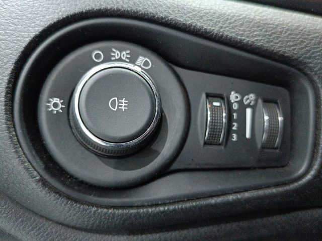 JEEP Renegade usata, con Airbag testa