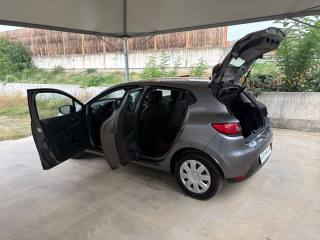 RENAULT Clio usata, con Airbag testa