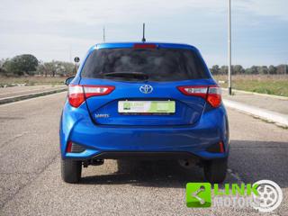 TOYOTA Yaris usata, con Specchietti laterali elettrici