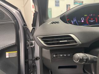 PEUGEOT 3008 usata, con Controllo trazione