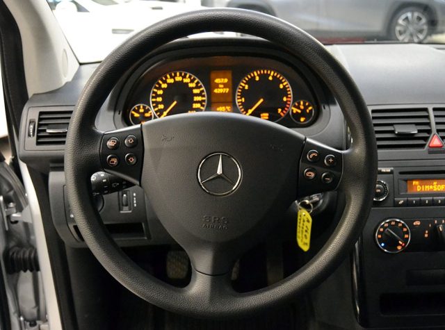 MERCEDES-BENZ A 160 usata, con Boardcomputer