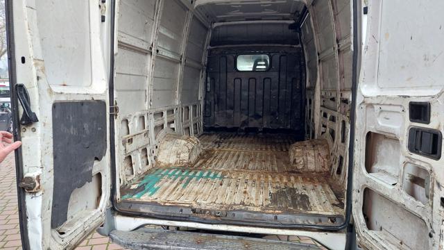 IVECO Daily usata 12