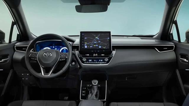 TOYOTA Corolla Cross usata, con Airbag Passeggero