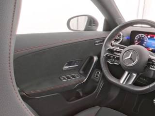 MERCEDES-BENZ CLA 180 usata, con Controllo automatico clima