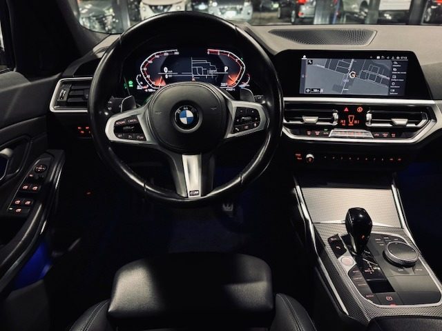 BMW 330 usata, con Chiusura centralizzata