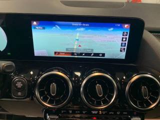 MERCEDES-BENZ GLA 200 usata, con Servosterzo