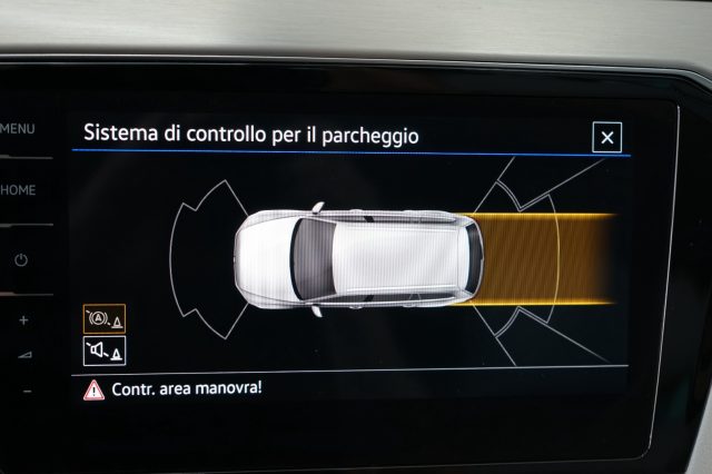 VOLKSWAGEN Passat Variant usata, con Climatizzatore automatico, 2 zone