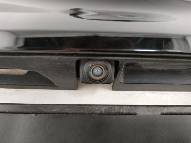 NISSAN Leaf usata, con Sensori di parcheggio posteriori