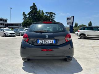 PEUGEOT 208 usata, con Alzacristalli elettrici