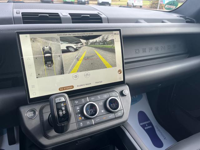LAND ROVER Defender usata, con Cruise Control