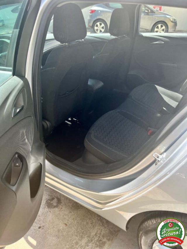 OPEL Astra usata, con Vetri oscurati