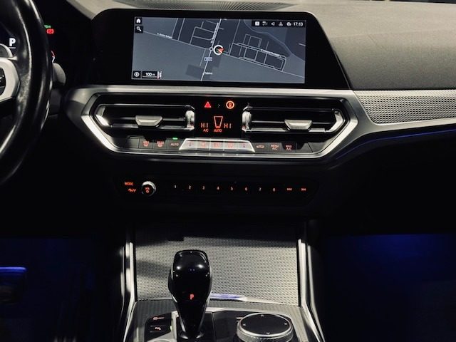 BMW 330 usata, con Controllo trazione